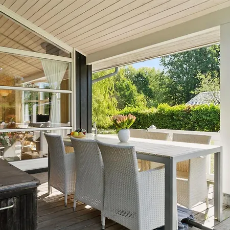 Erko - 575m From The Sea By Interhome *