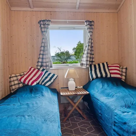 Erko - 575m From The Sea By Interhome *